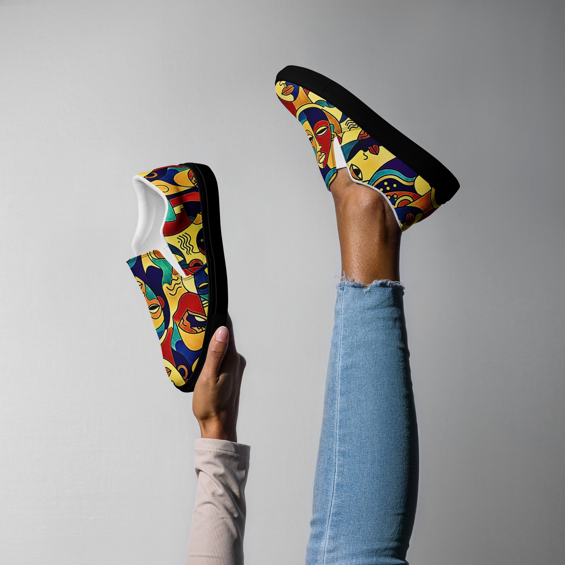  ÀWỌN ÀYA African print slip-on shoes for Juneteenth streetwear 